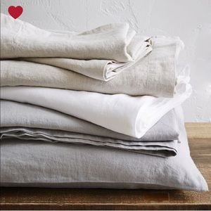 West Elm Belgian Flax Linen Sheet Set 🥰